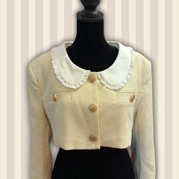 Underpass cropped blazer with contrast collar - Picture 2 of 5